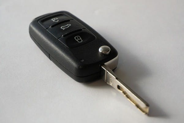 Dirty car key