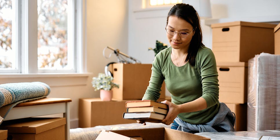 Renter packing boxes
