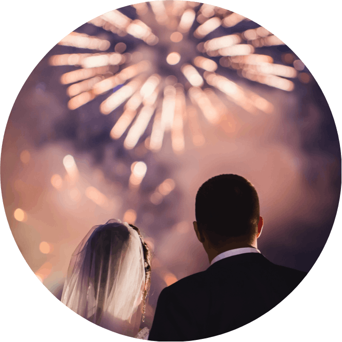 igd-circle-wedding-insurance-fireworks.png