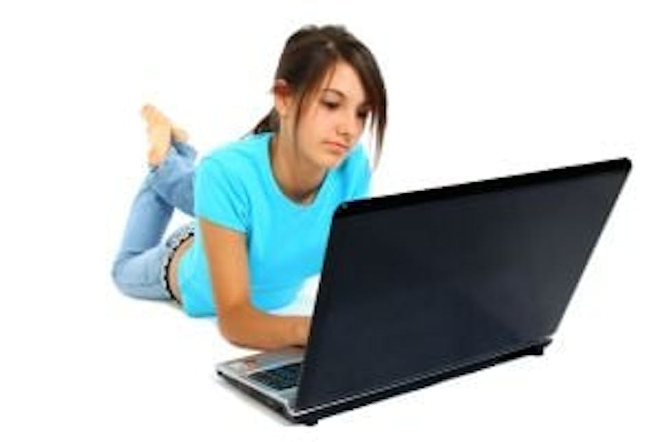 teenusinglaptop.jpg