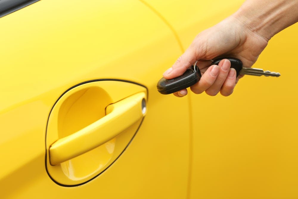 igd-hero-yellow-car-finance-key.jpg