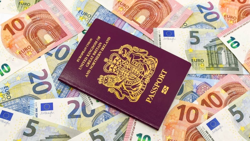 hero-homepage-uk-passport-euros-cash-travel-money.jpg