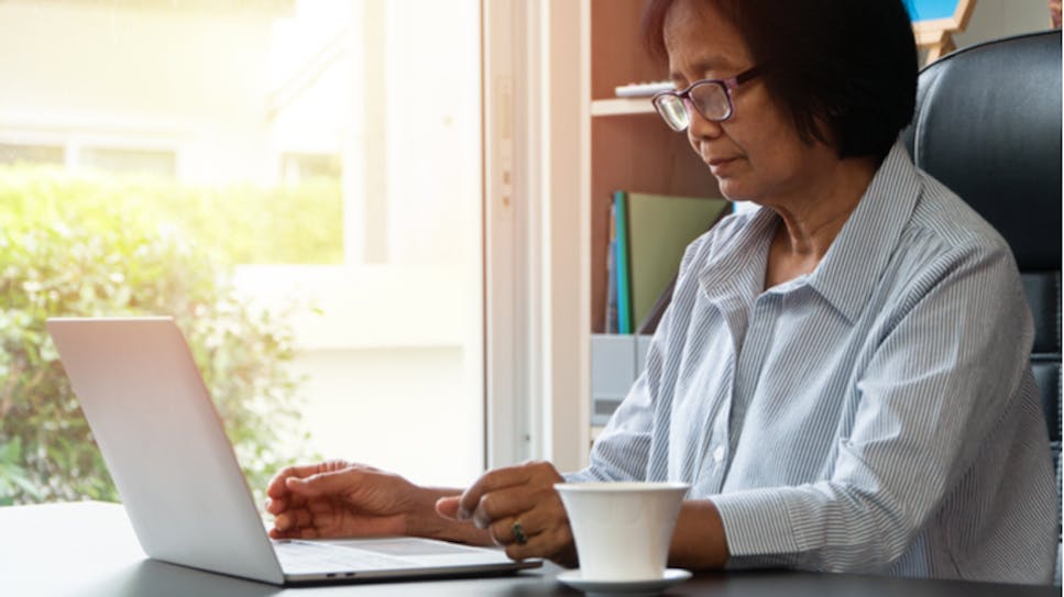 hero-homepage-woman-state-pension-laptop-older-elderly-senior.png