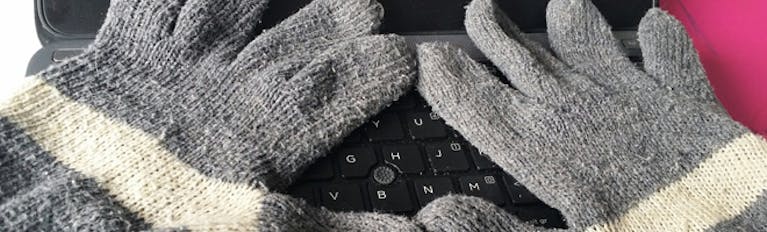 banner-gloves