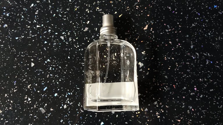 beauty-hacks-blog-sell-empty-perfume-bottles.jpg