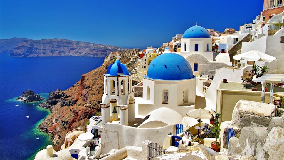 hero-homepage-greece-santorini-island-holiday-travel.jpg