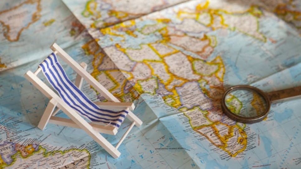 hero-travel-overseas-tips.jpg