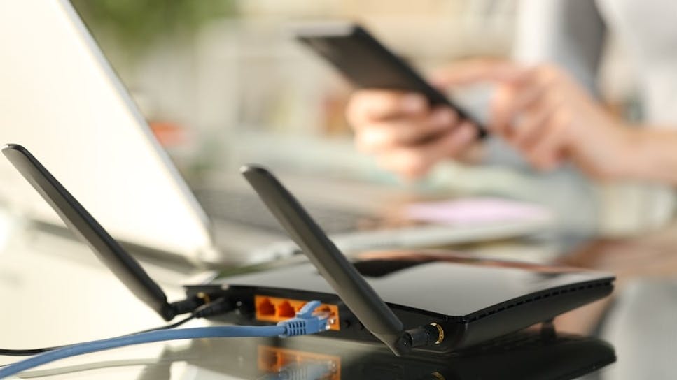 hero-homepage-broadband-router.jpg
