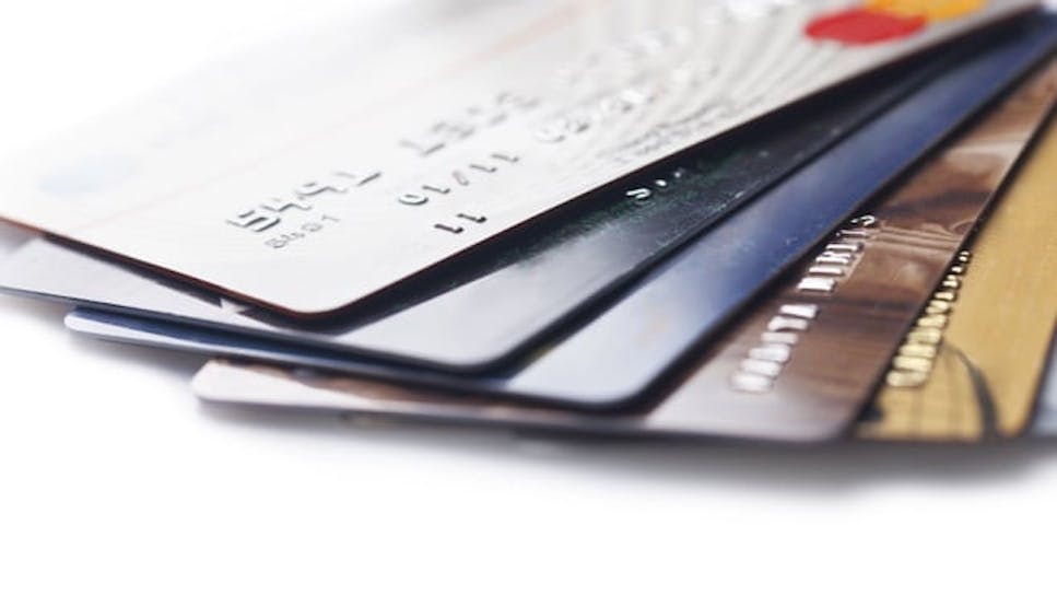 hero-cardsandloans-min-repayment-credit-cards.jpg