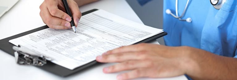 igd-health-insurance-form-doctor-nurse.jpg