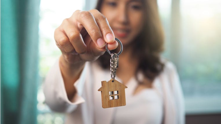 hero-homepage-tip-house-home-renting-mortgage-property.png