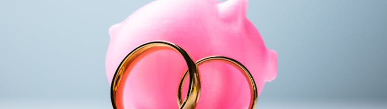 hero-blog-banner-martins-married-marriage-wedding-rings-relationship