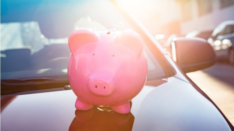hero-homepage-tip-motoring-moneysaving-car-piggy-bank.png