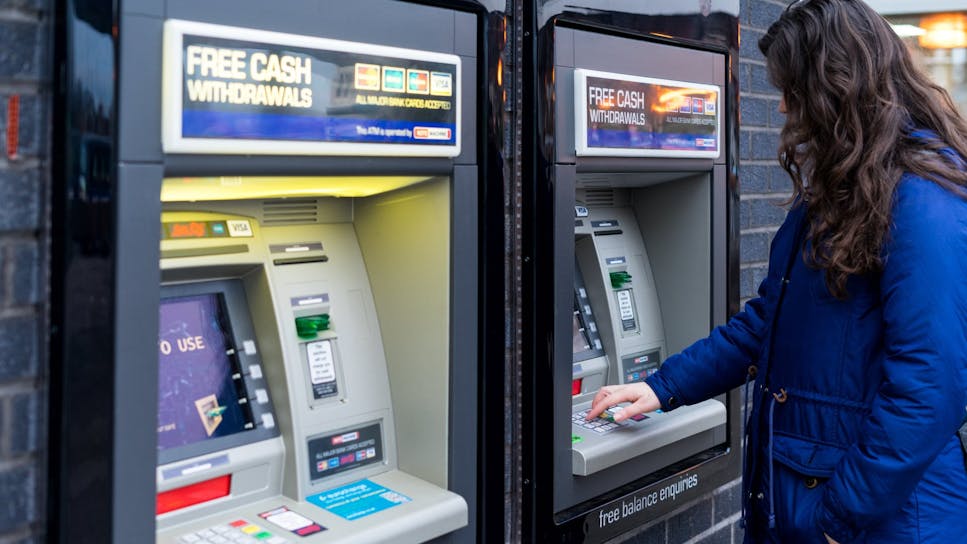 hero-free-cash-atm.jpg