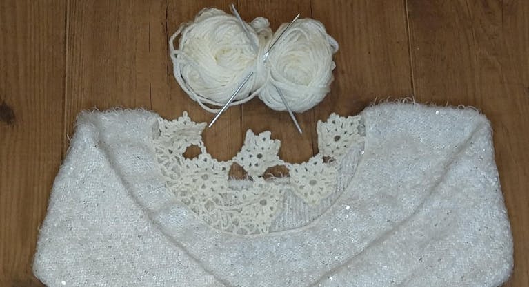 Rhiannons-Christmas-crochet-jumper-2.jpg